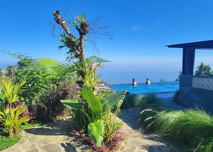 Pondok Canopée Munduk Maison d'hôtes 4*