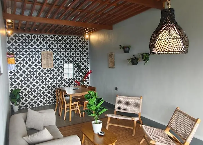 Pondok Canopée Munduk Maison d'hôtes 4*